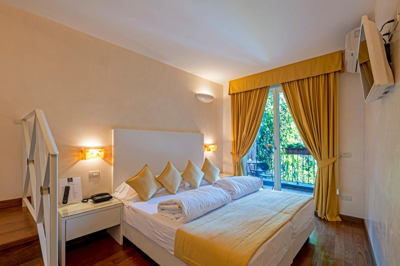 Hotel Baia D'Oro - Adults Only 가르냐노 외부 사진