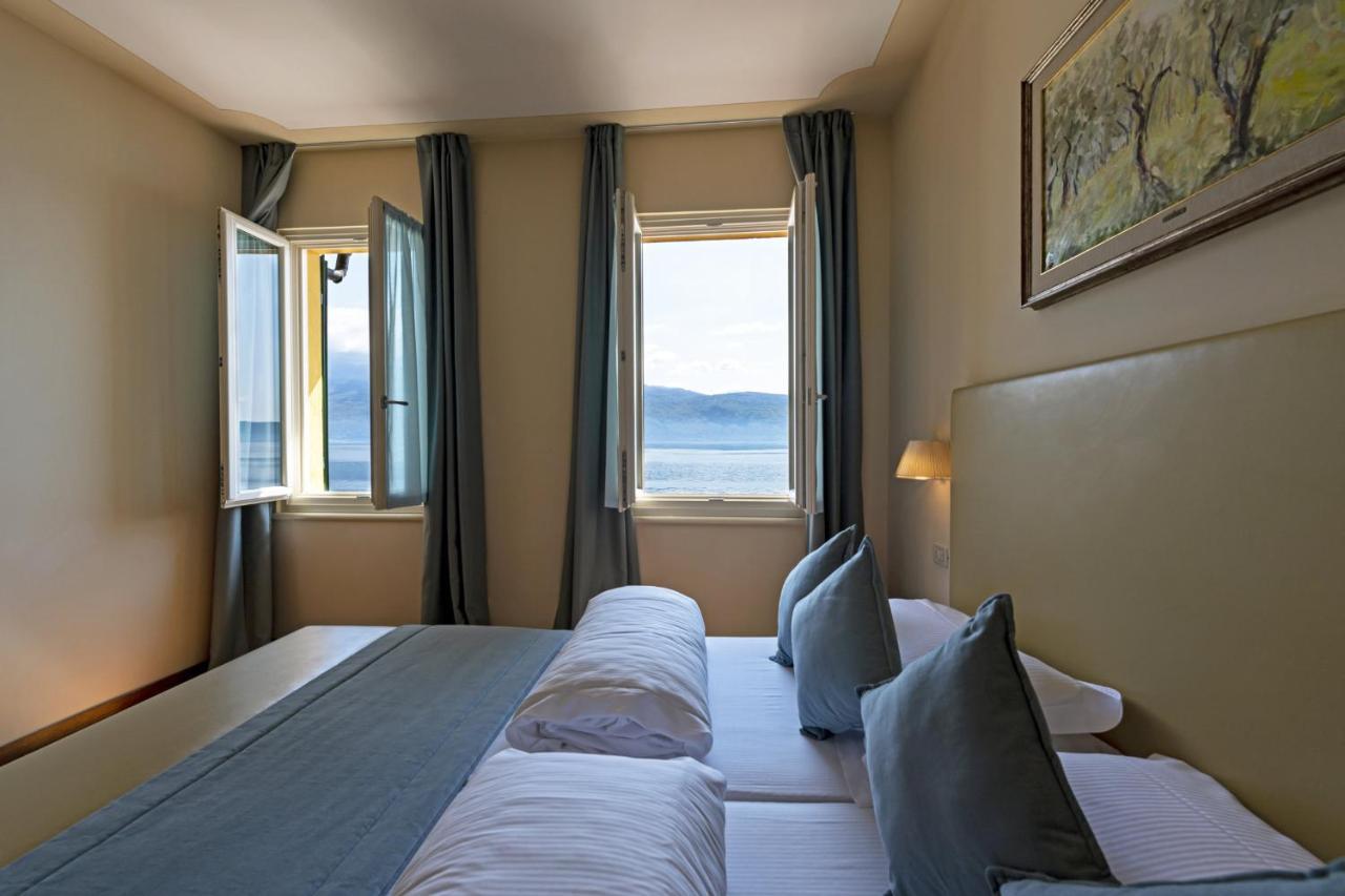 Hotel Baia D'Oro - Adults Only 가르냐노 외부 사진